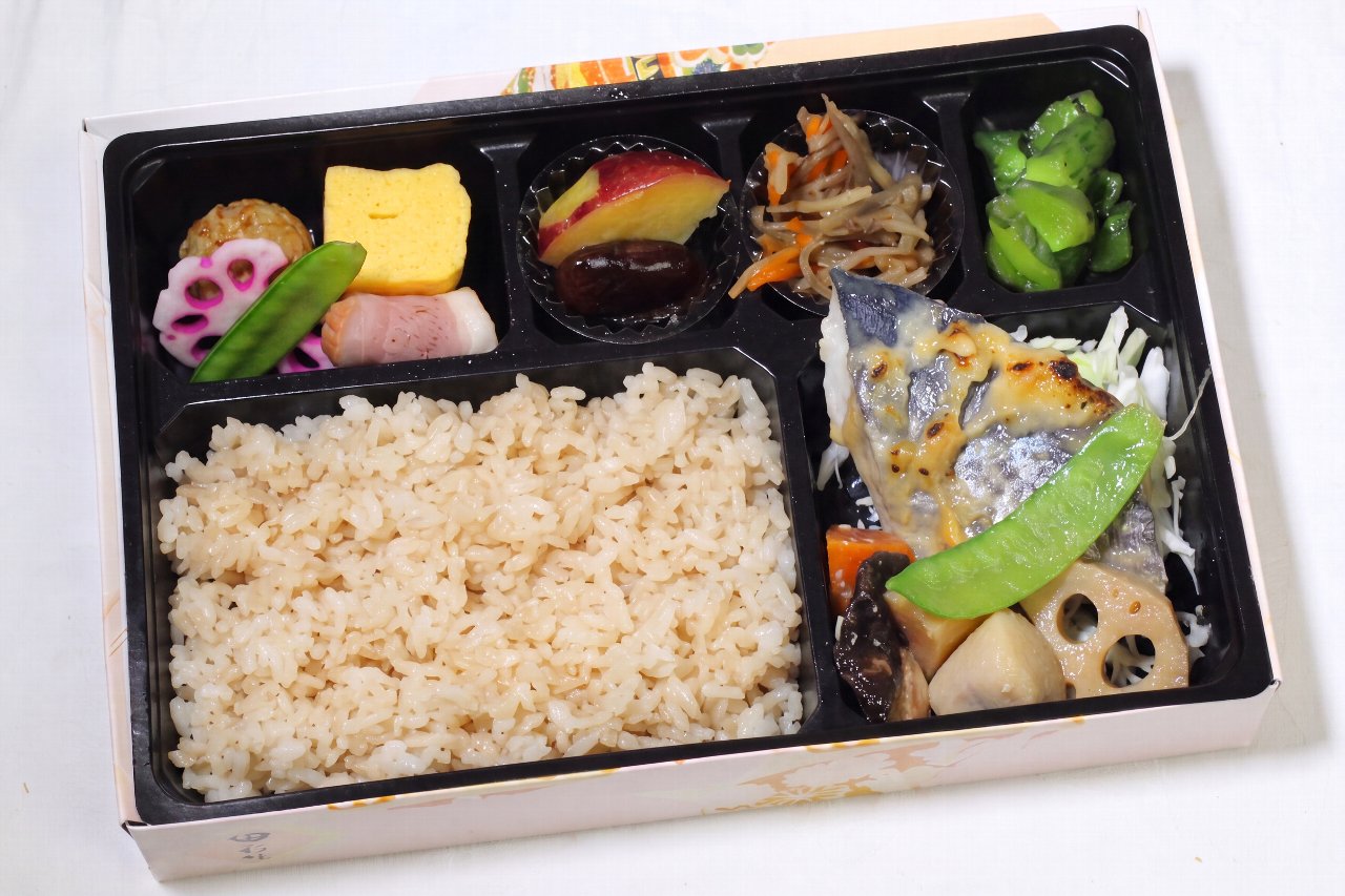 サワラと筑前煮